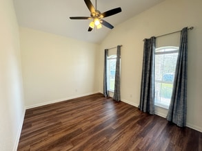 3016 Samson Dr in Lorena, TX - Building Photo - Building Photo