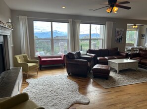 9810 Rising Eagle Pl in Colorado Springs, CO - Building Photo - Building Photo