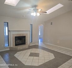 148 Dover Bluff Dr in Orange Park, FL - Building Photo - Building Photo