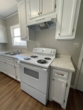 1731 W 8th St in Freeport, TX - Building Photo - Building Photo