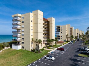 Sand Dollar Shores in Jensen Beach, FL - Building Photo - Building Photo