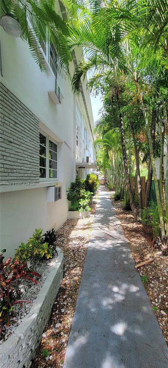 1533 Jefferson Ave in Miami Beach, FL - Building Photo - Building Photo