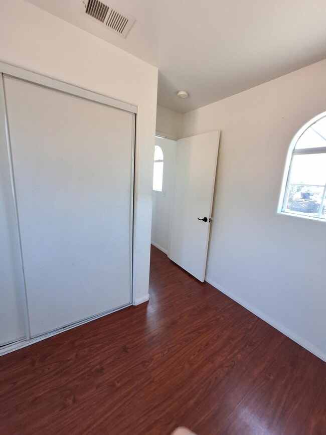 165 Minot Ave in Chula Vista, CA - Foto de edificio - Building Photo