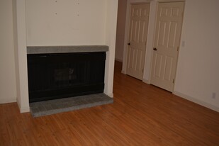3570 Northwood Dr in Concord, CA - Building Photo