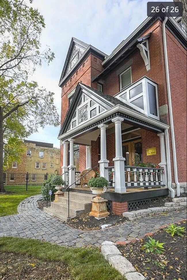 property at 1020 Pennsylvania Ave