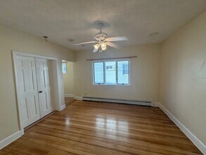 26 Avon St in Everett, MA - Building Photo - Building Photo