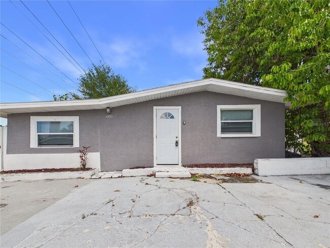 property at 605 S Disston Ave