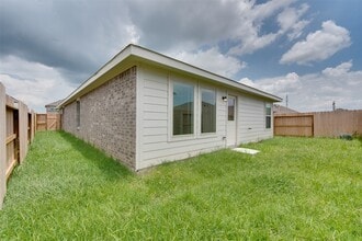 4134 Oakland Vw St in Baytown, TX - Building Photo - Building Photo