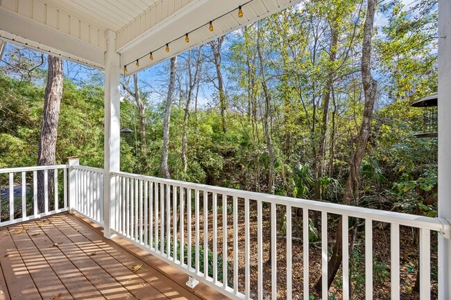 40 Brittany Pl in Hilton Head Island, SC - Foto de edificio - Building Photo