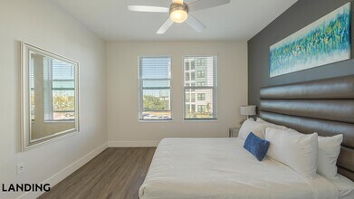 4950 W Prescott St, Unit 5206 in Tampa, FL - Building Photo - Building Photo