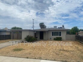 5920 35th Ave in Sacramento, CA - Building Photo