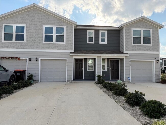 property at 6685 SW 81st Lp