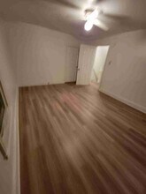 324 S 4th St in Millville, NJ - Building Photo - Building Photo