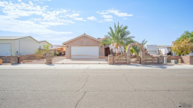 10373 E 37th Pl in Yuma, AZ - Foto de edificio - Building Photo