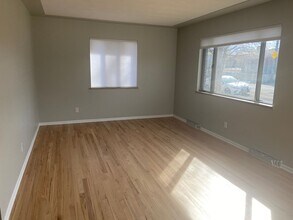 2695 W Colorado Ave in Denver, CO - Building Photo - Building Photo