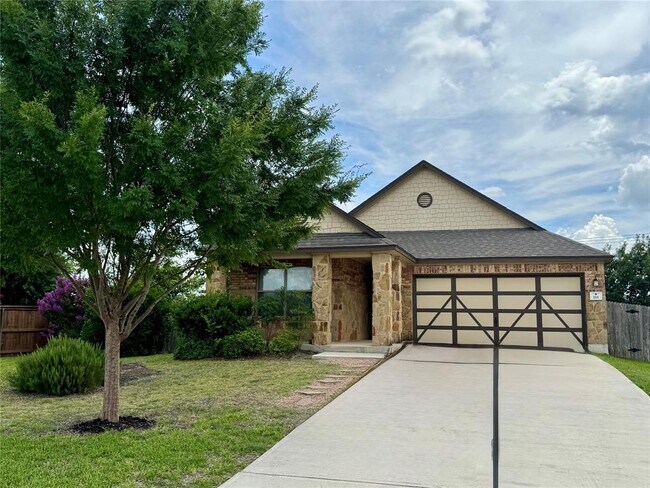 111 Jasmine Cove in Kyle, TX - Building Photo - Building Photo