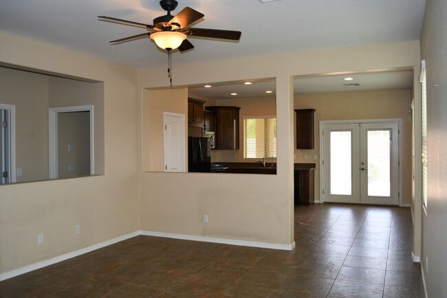 34521 N Gurnsey Trail in San Tan Valley, AZ - Building Photo - Building Photo