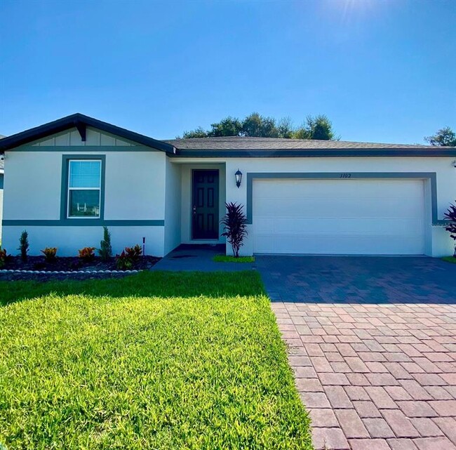property at 3102 Laurel Oak Ln
