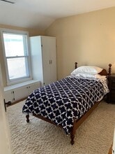 4475 N Cramer St in Shorewood, WI - Foto de edificio - Building Photo