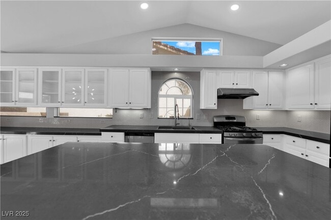 property at 5029 Tranquil Stream Ct