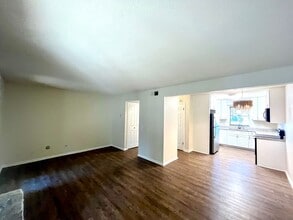 119 Shady Tree Dr in Taylors, SC - Building Photo - Building Photo