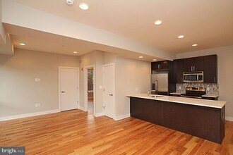 1600 South St in Philadelphia, PA - Building Photo - Building Photo