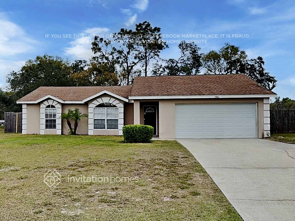 2310 St Augustine St in Deltona, FL - Building Photo