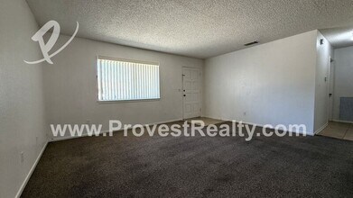 12780 Redwing Rd in Apple Valley, CA - Building Photo - Building Photo