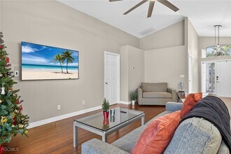 18015 Horseshoe Bay Cir in Ft. Myers, FL - Building Photo - Building Photo