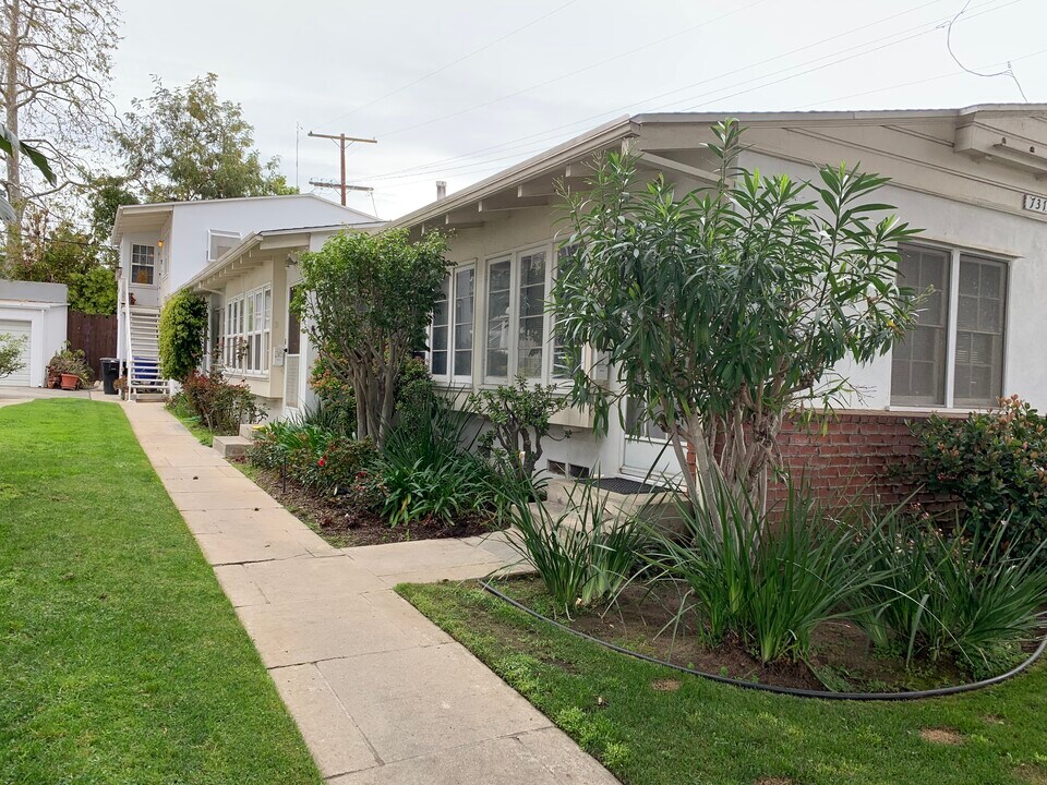 731 Cedar St in Santa Monica, CA - Building Photo