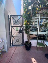 540 Washington Ave in Miami Beach, FL - Building Photo