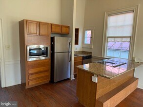804 Princess Anne St in Fredericksburg, VA - Building Photo - Building Photo