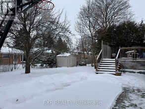 62 Southdale Dr in Markham, ON - Building Photo - Building Photo