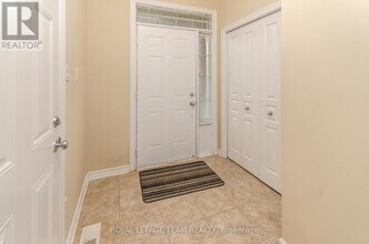 244 Maxwell Bridge Rd in Ottawa, ON - Building Photo - Building Photo