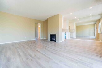 11871 Idaho Ave in Los Angeles, CA - Foto de edificio - Building Photo