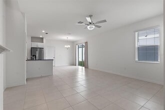 7261 Big Cedar Aly in Groveland, FL - Building Photo - Building Photo