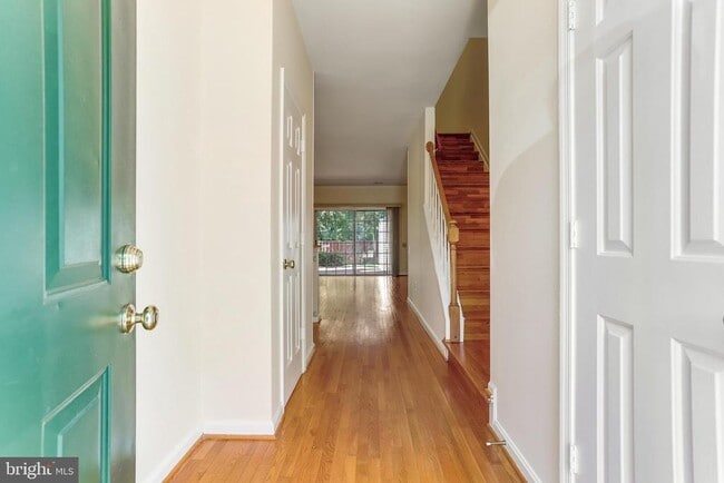 property at 7170 Westfield Ct
