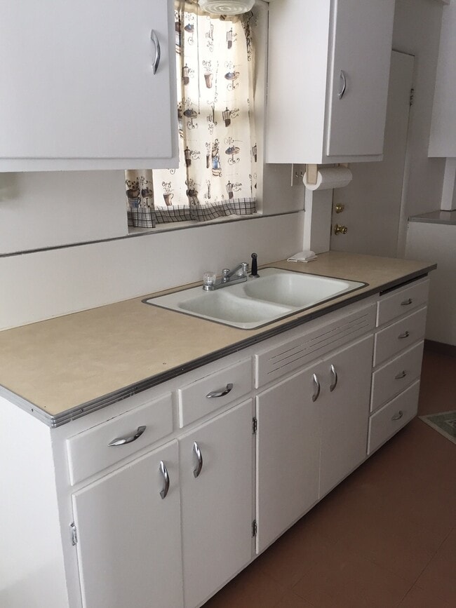 9396 Beacon Rd NE in Moses Lake, WA - Building Photo - Building Photo