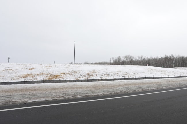 Rice Creek Commons in Arden Hills, MN - Building Photo - Building Photo