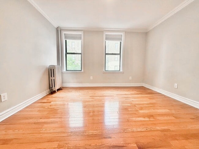106 Fort Washington Ave
