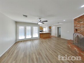 4809 W Cochise Dr in Glendale, AZ - Building Photo - Building Photo