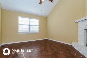 1126 E Elizabeth St in Olathe, KS - Building Photo - Building Photo