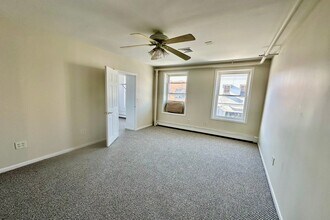 11 N Dean St in Englewood, NJ - Building Photo - Building Photo