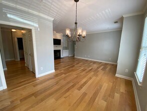 700 Copperline Dr in Chapel Hill, NC - Building Photo - Building Photo