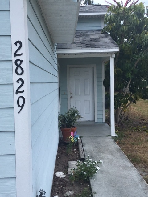 2829 Nordman Ave in New Smyrna Beach, FL - Foto de edificio - Building Photo