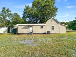 1202 Bel Aire Ave in Kannapolis, NC - Building Photo - Building Photo