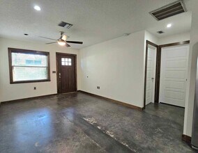 314 N Iowa Ave in Lakeland, FL - Building Photo - Building Photo