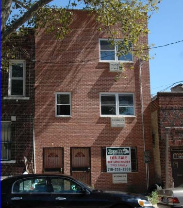 695 Sheffield Ave in Brooklyn, NY - Building Photo - Building Photo