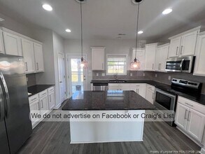 1620 Stackhouse Dr in Fayetteville, NC - Building Photo - Building Photo