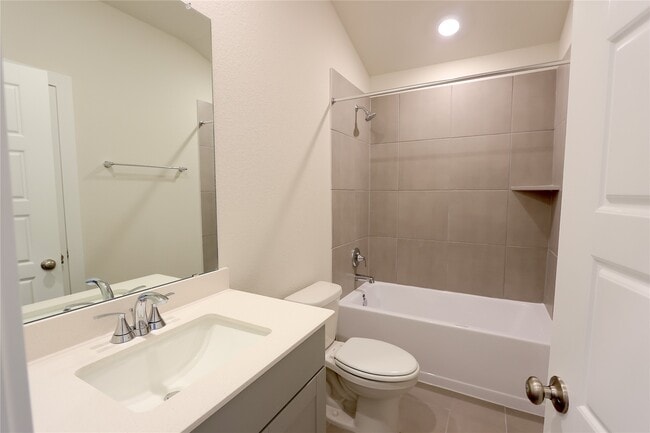 property at 1480 Waggoner Rnch Trl